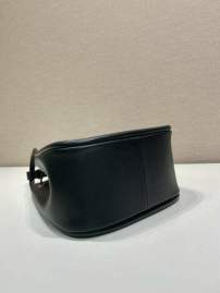 Picture of Prada Handbags _SKUfw191619982fw
